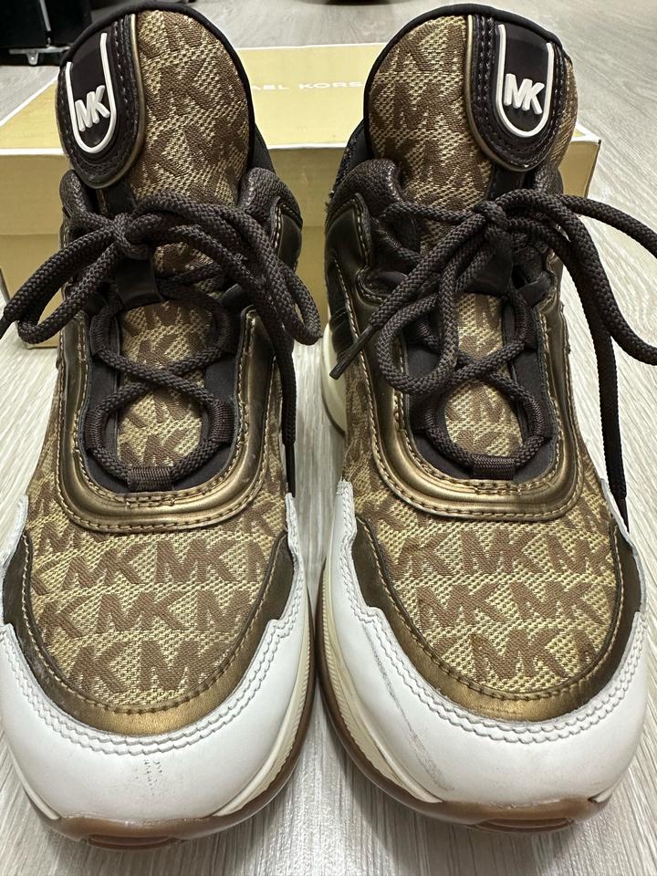 Michael Kors
