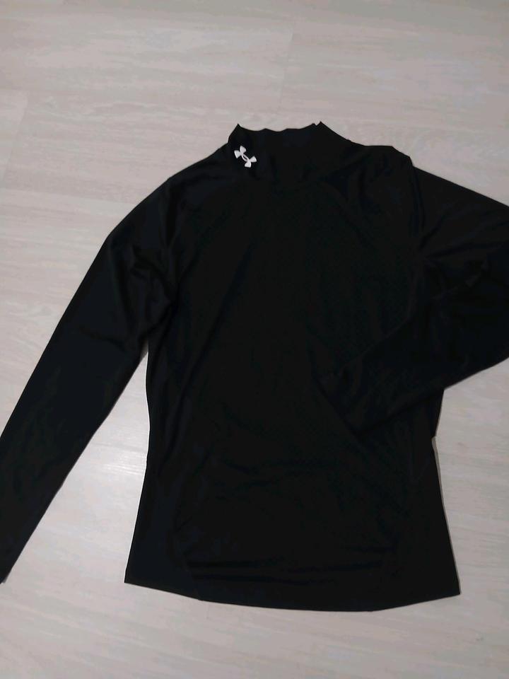 Under Armour Спортивный лонгслив