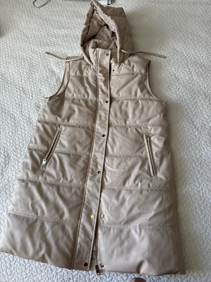 Жилетка ZARA