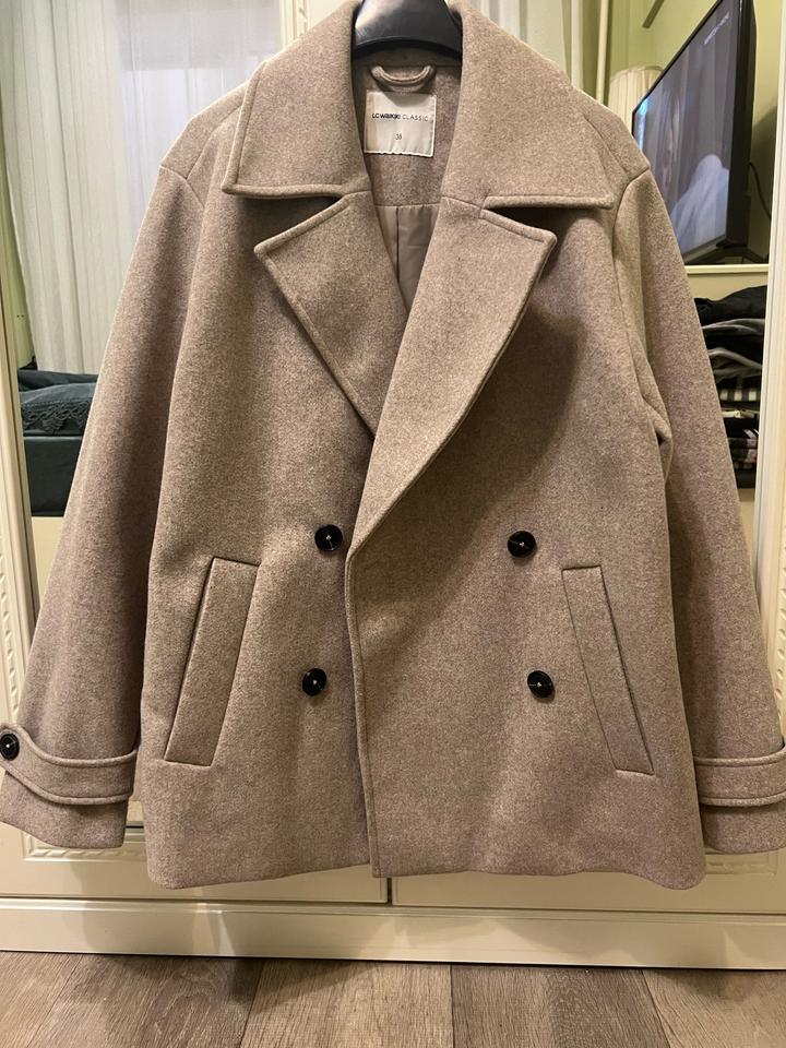 LC Waikiki полупальто