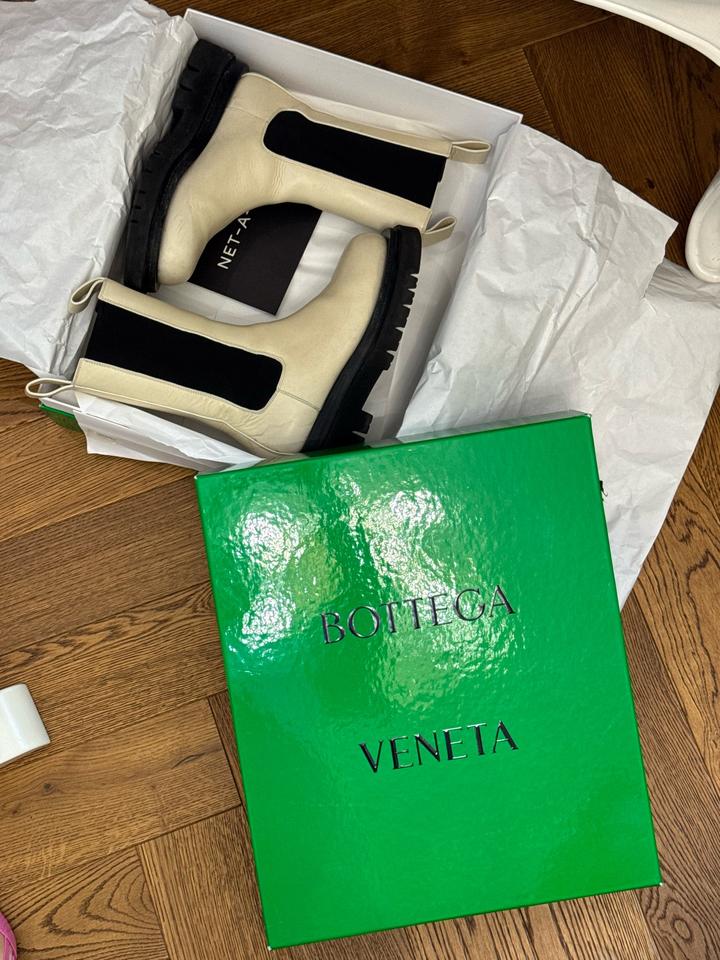 Bottega Veneta