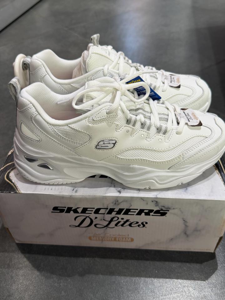 Кроссовки SKECHERS D'Lites