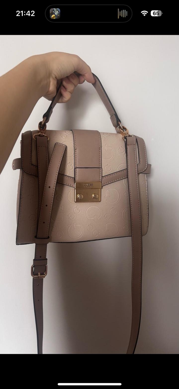 Сумка Guess