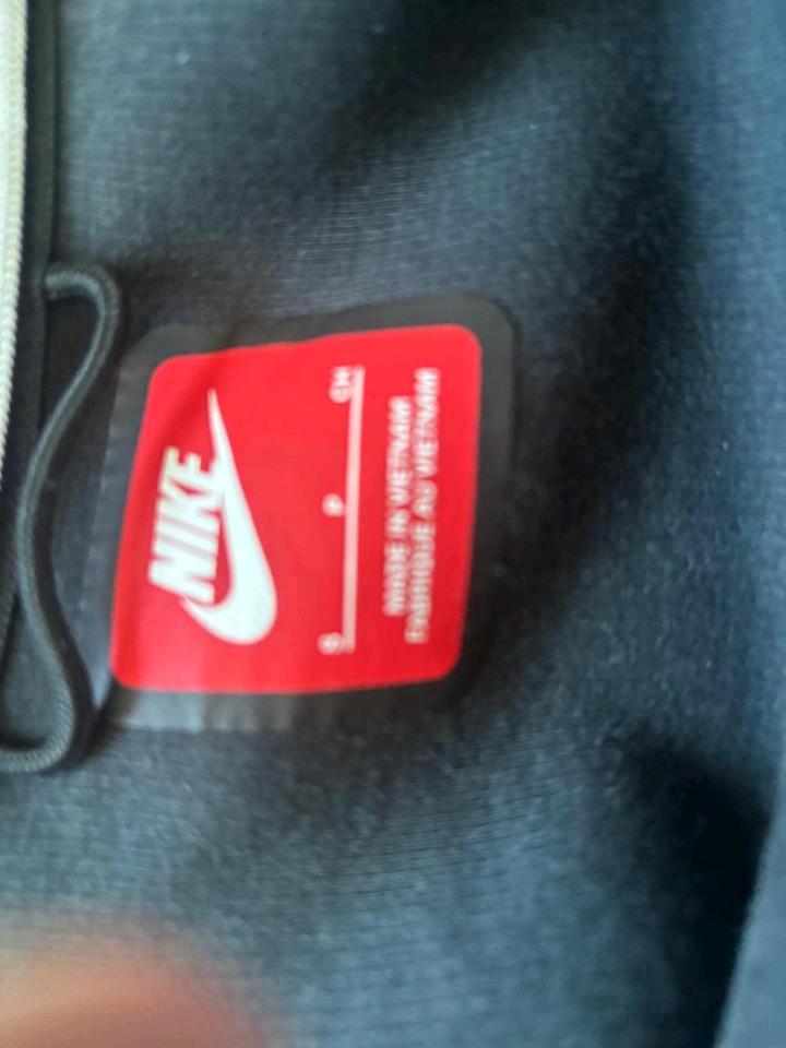 Nike тэчфлис