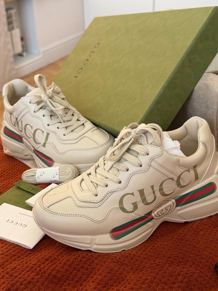 GUGGI