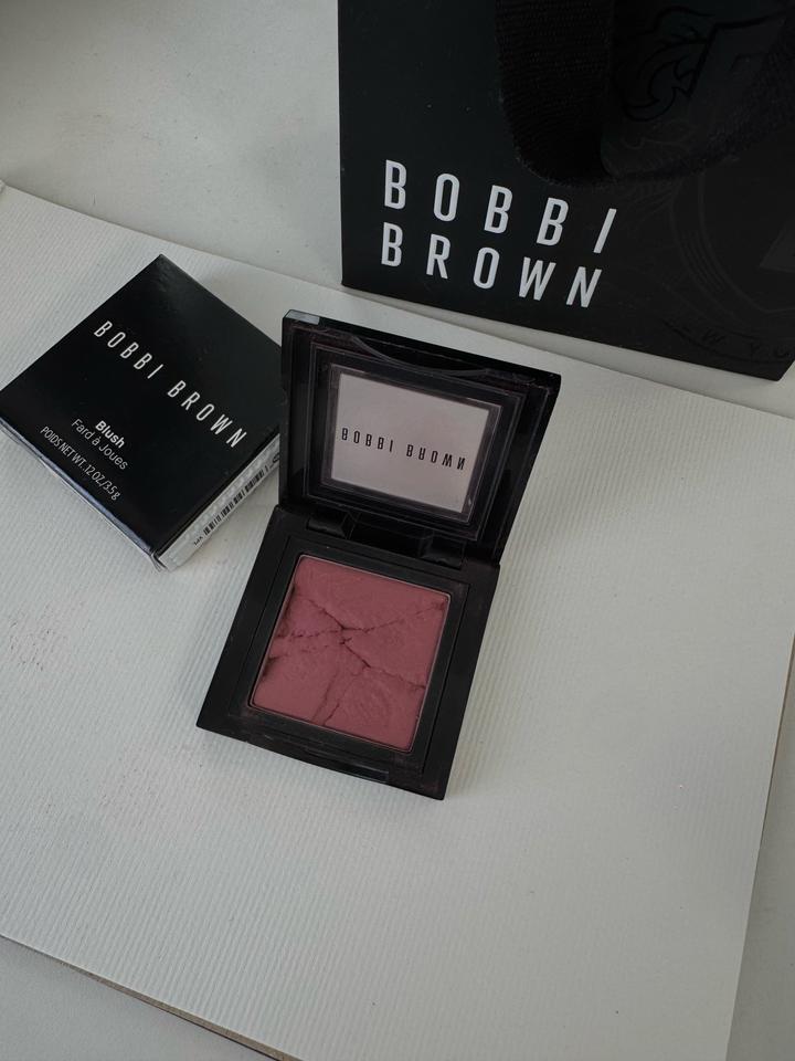 Bobbi Brown