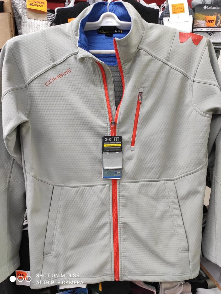 Ветровка Under Armour