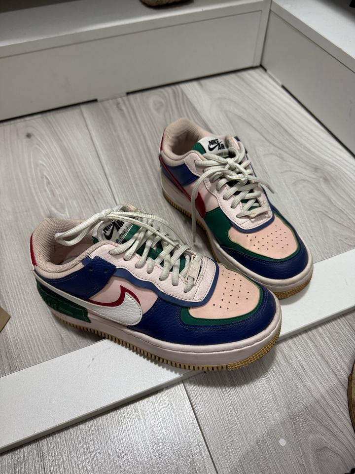 Nike air