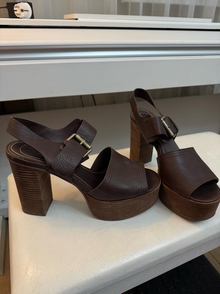 Chloé