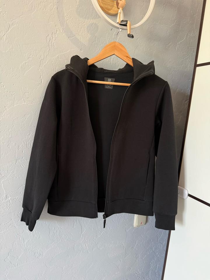 Uniqlo