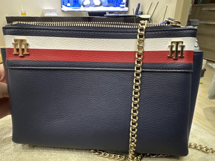 Tommy Hilfiger