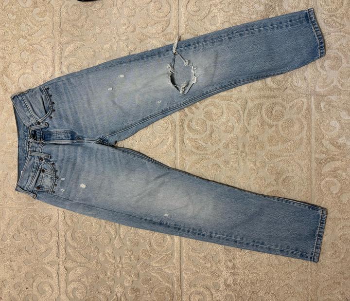 Levi's