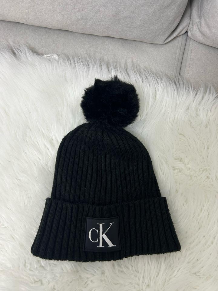 Шапка Calvin Klein