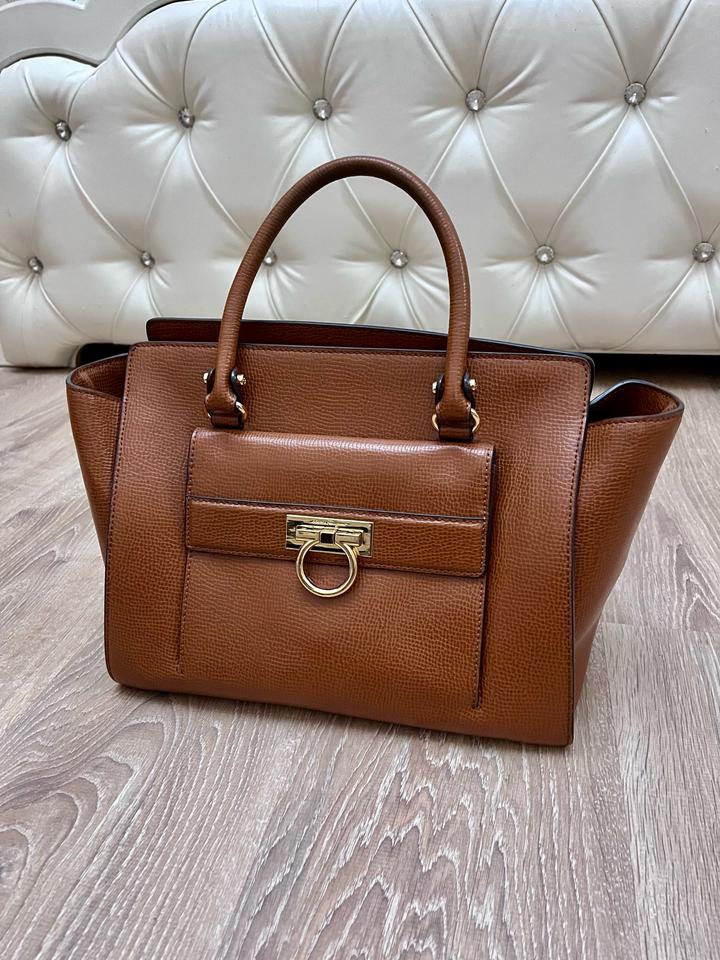 Сумка Salvatore Ferragamo