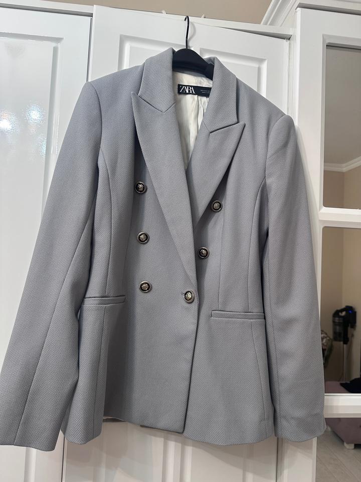 Двубортный пиджак ZARA