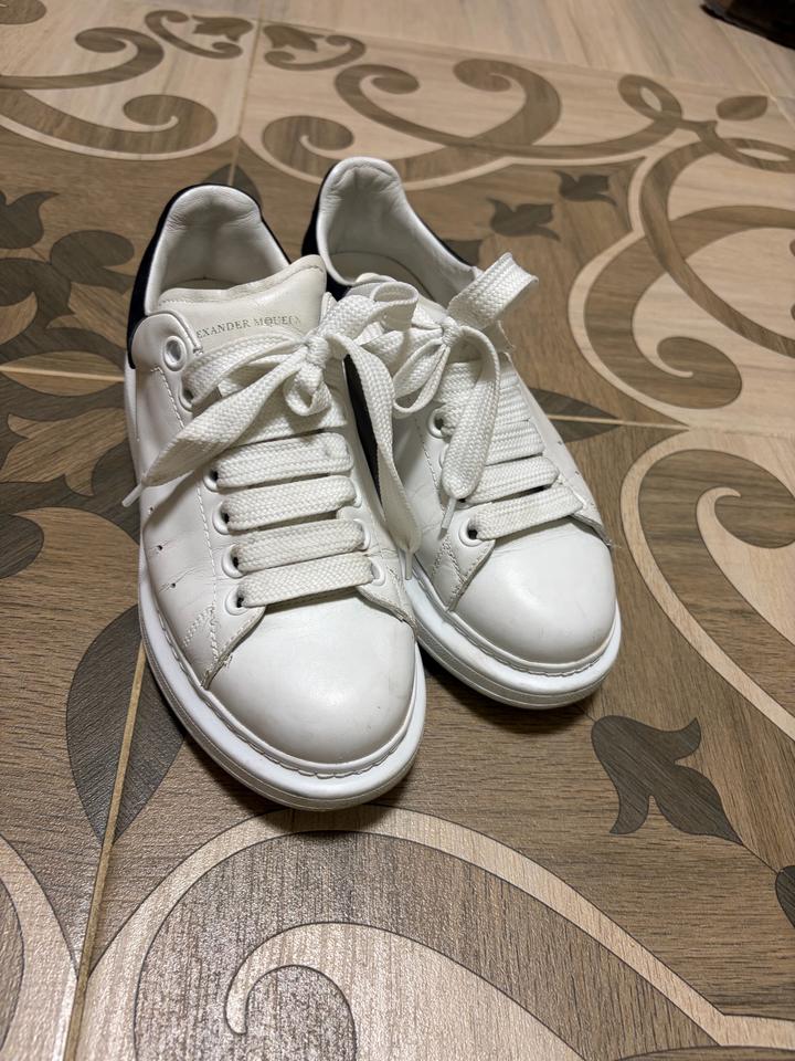 Alexander McQueen