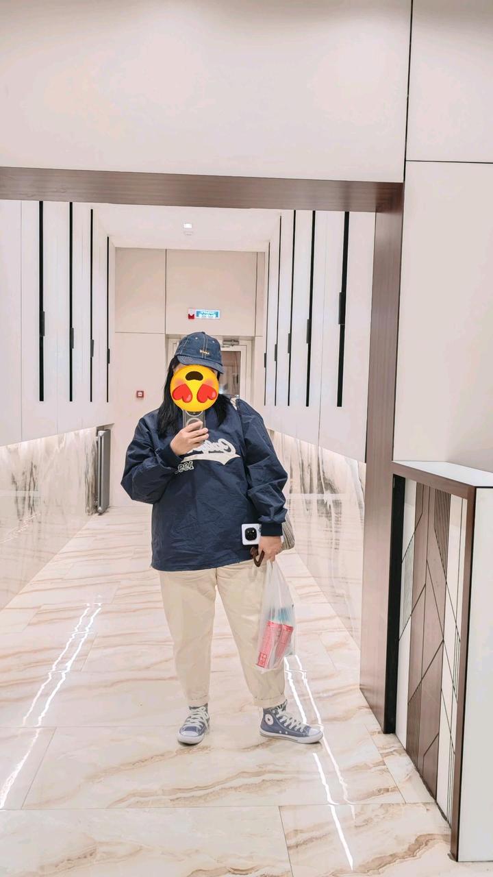 Levi's