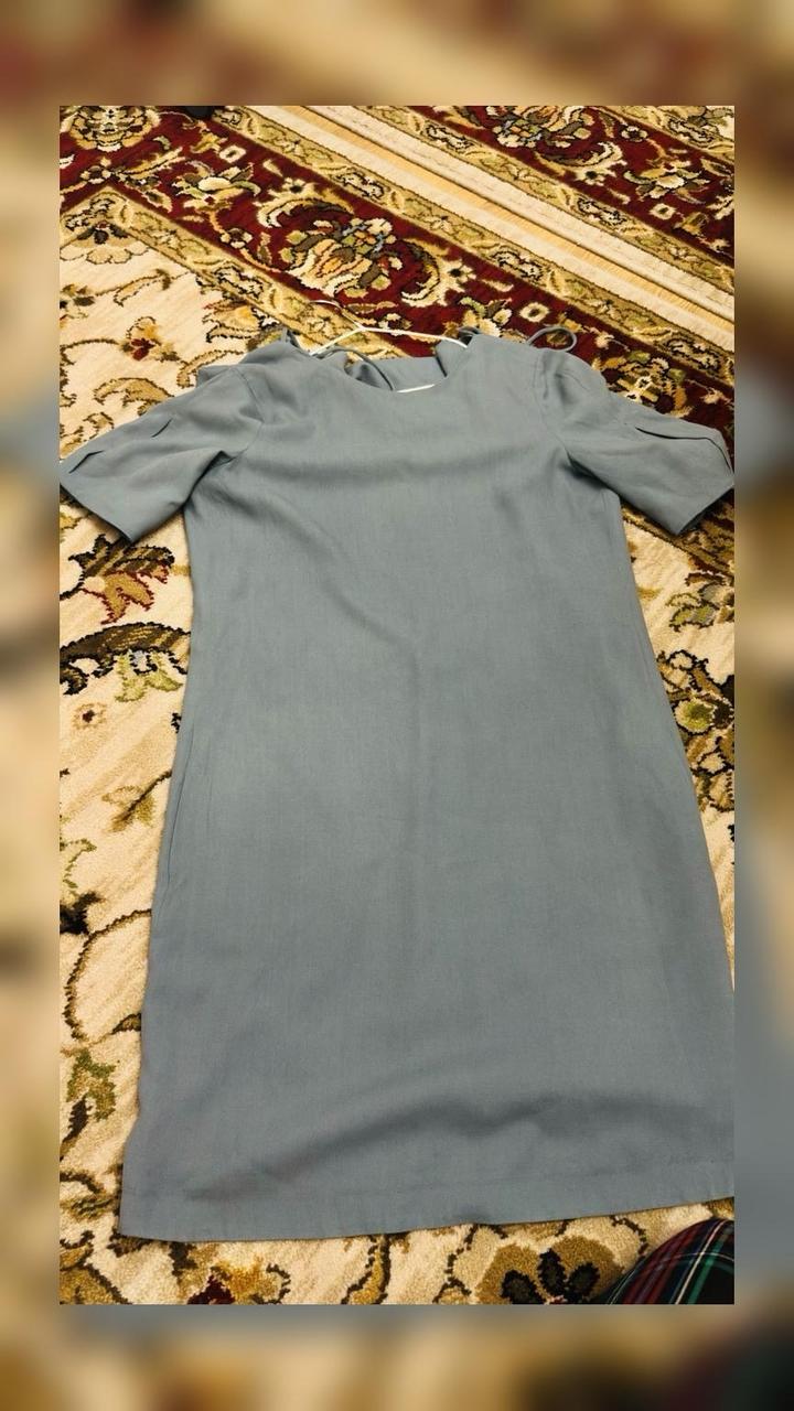 Голубое платье Emporio Armani