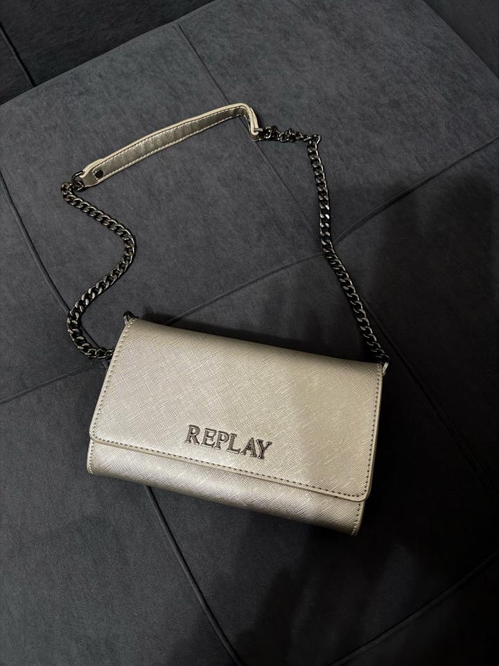 Replay