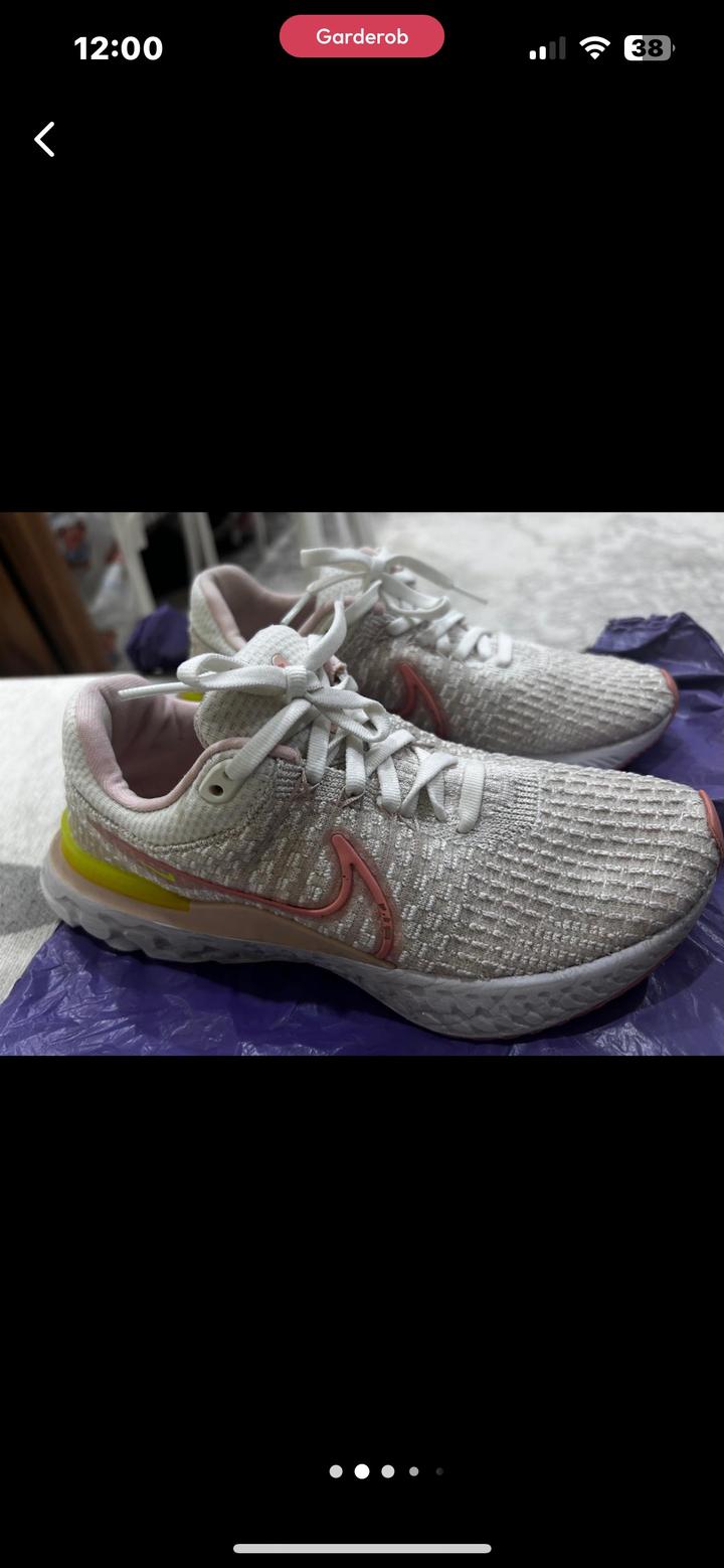 Nike