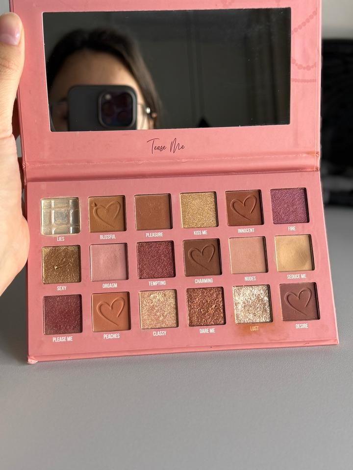 Тени Beauty Creations Tease Me