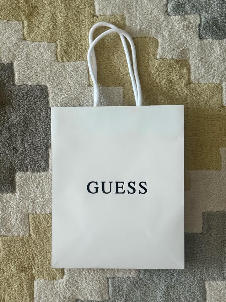 Guess оригинальный