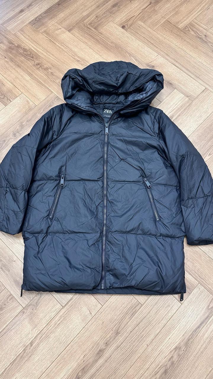 Куртка ZARA, пуховик, цвет черный, оверсайз