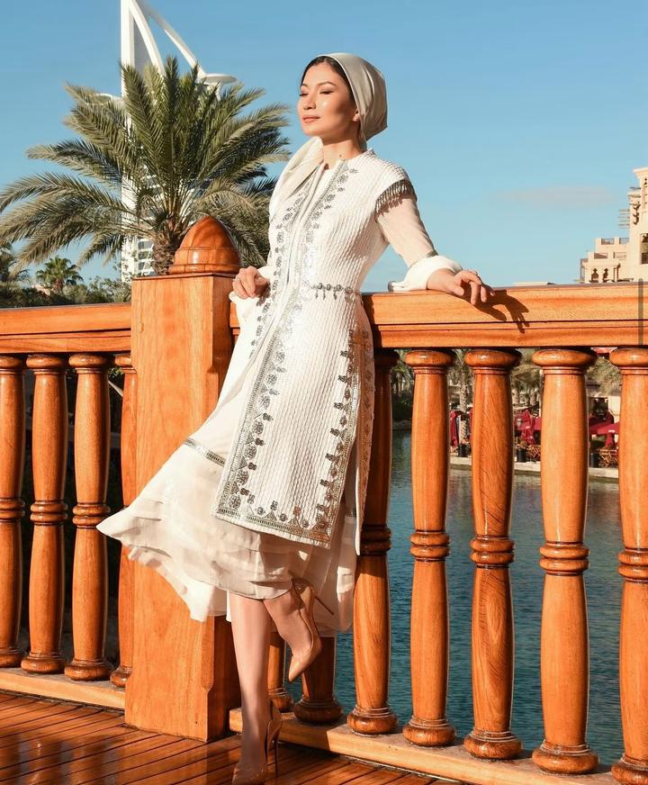 Medina Saktaganova Женское национальное платье