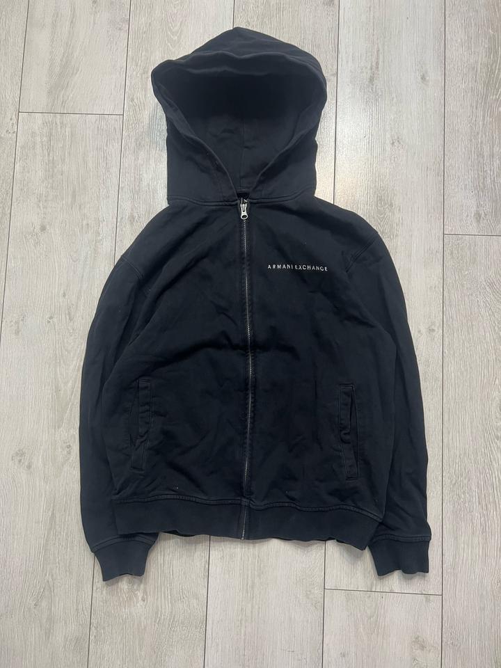 Худи Armani Exchange