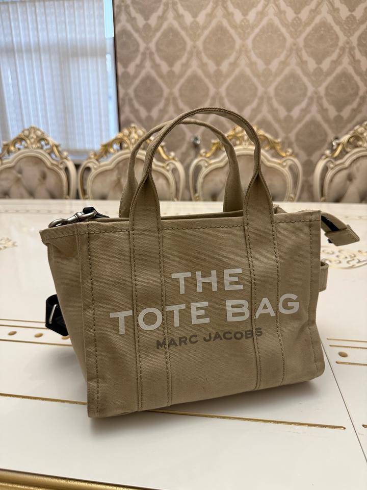 Marc Jacobs