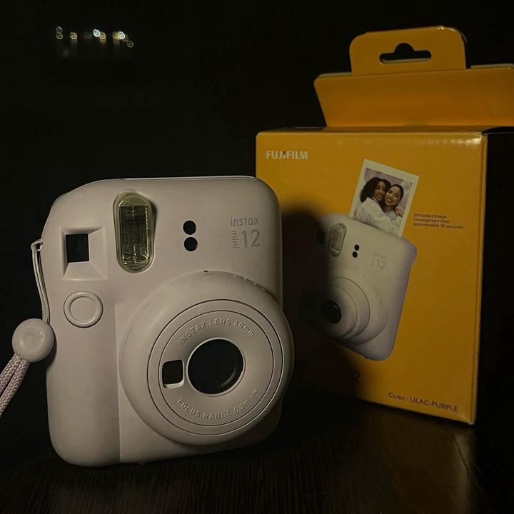 Fujifilm Instax Mini 12