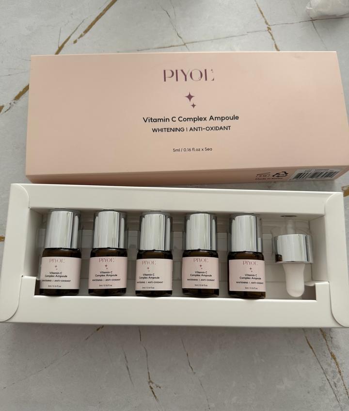 PIYOL Vitamin C Complex Ampoule набор ампул для лица