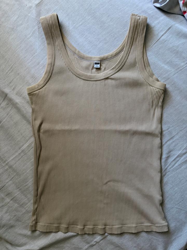 Uniqlo