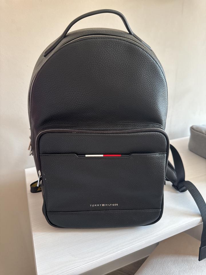 Рюкзак Tommy Hilfiger