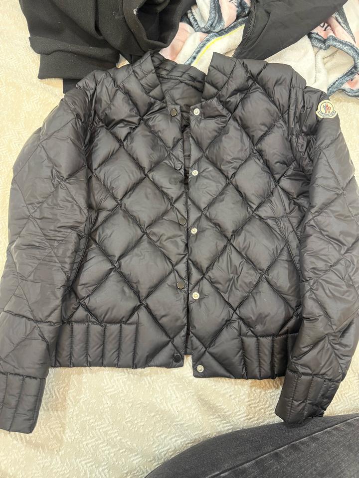 ветровка moncler