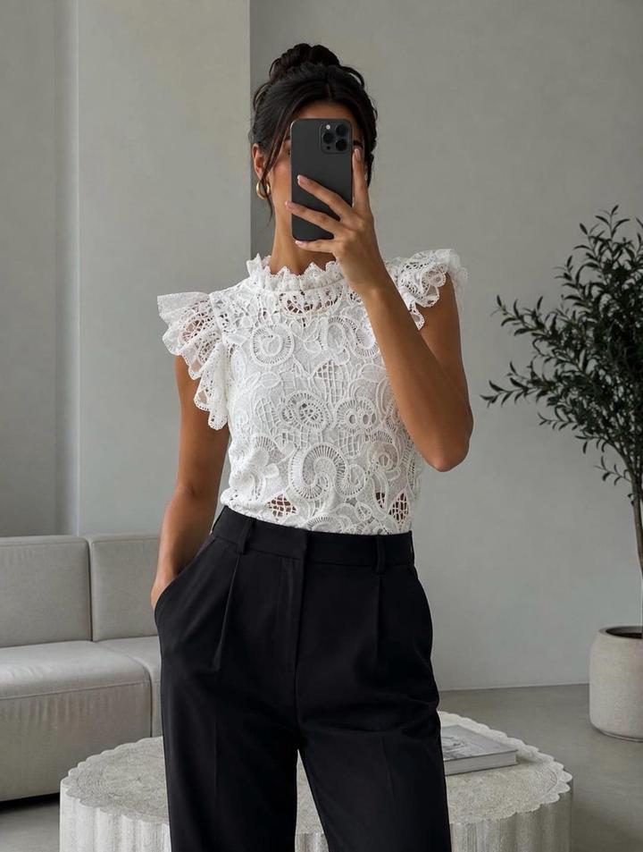Блуза SHEIN кружевная