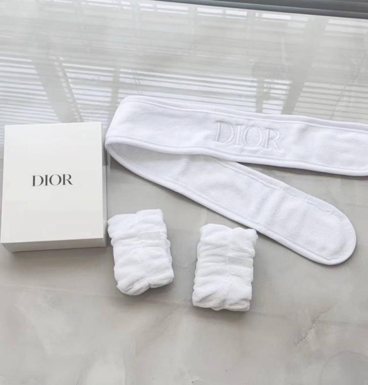 Набор косметическая повязка и напульсники Dior