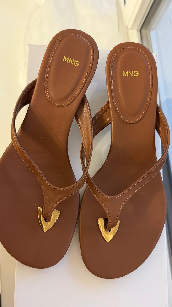 Сандалии Mango