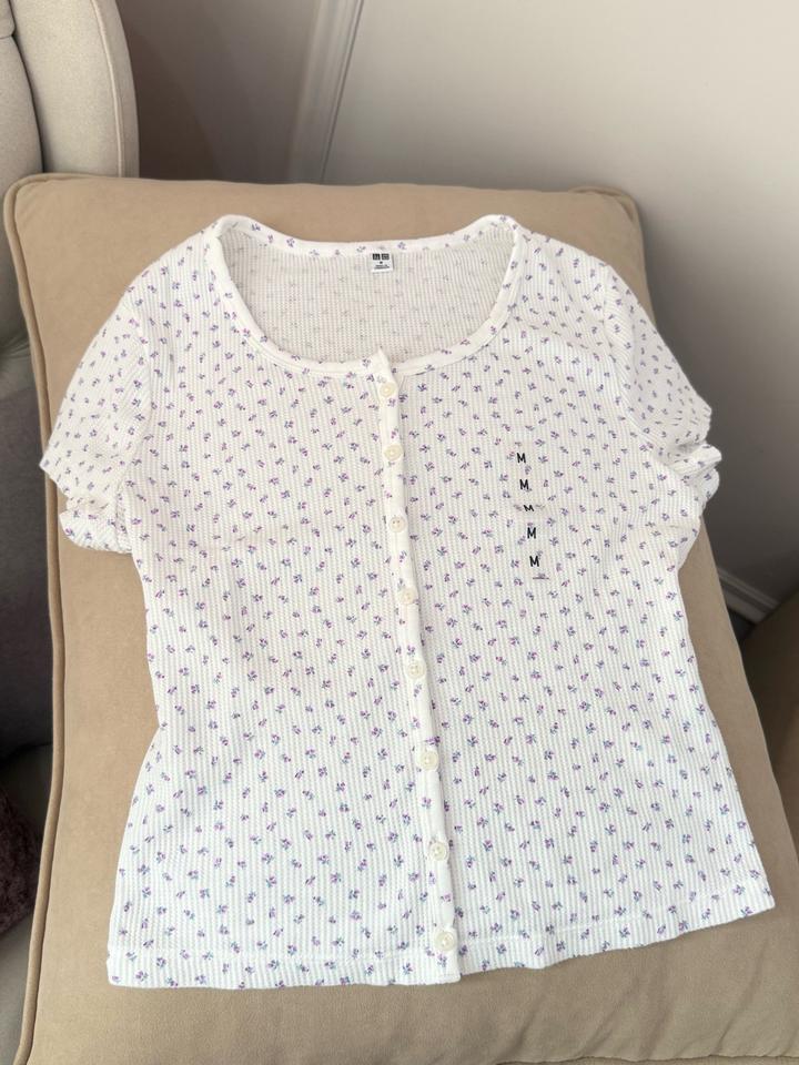 Футболка Uniqlo