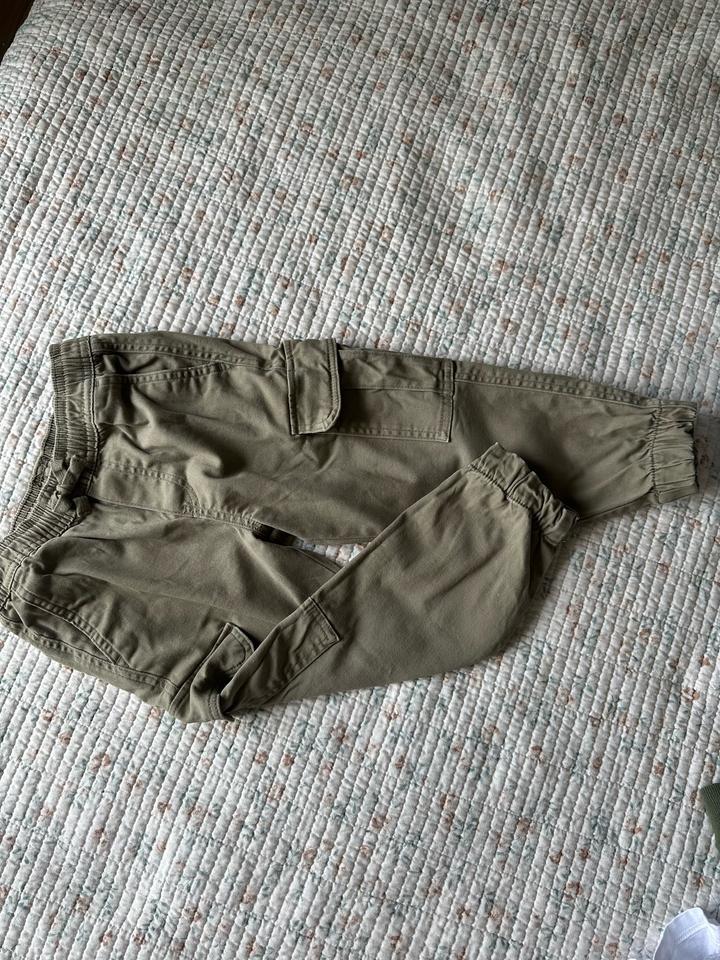 H&M