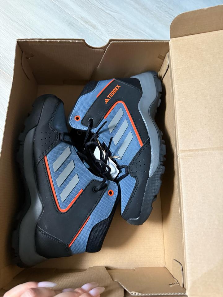 Adidas