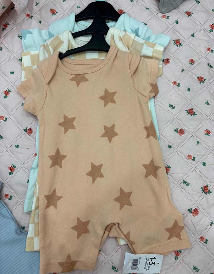Mothercare Продам новые бодики Mothecare