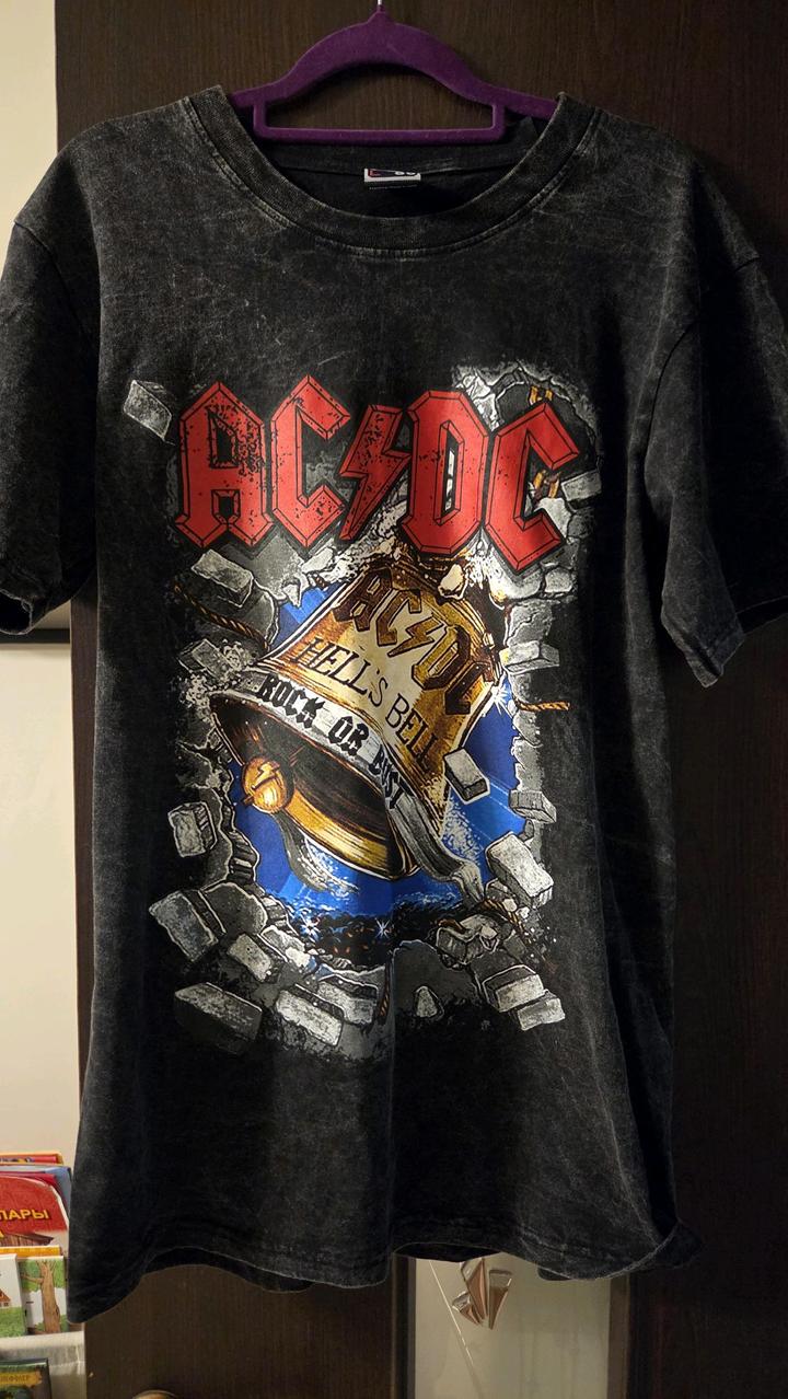 Футболка ACDC