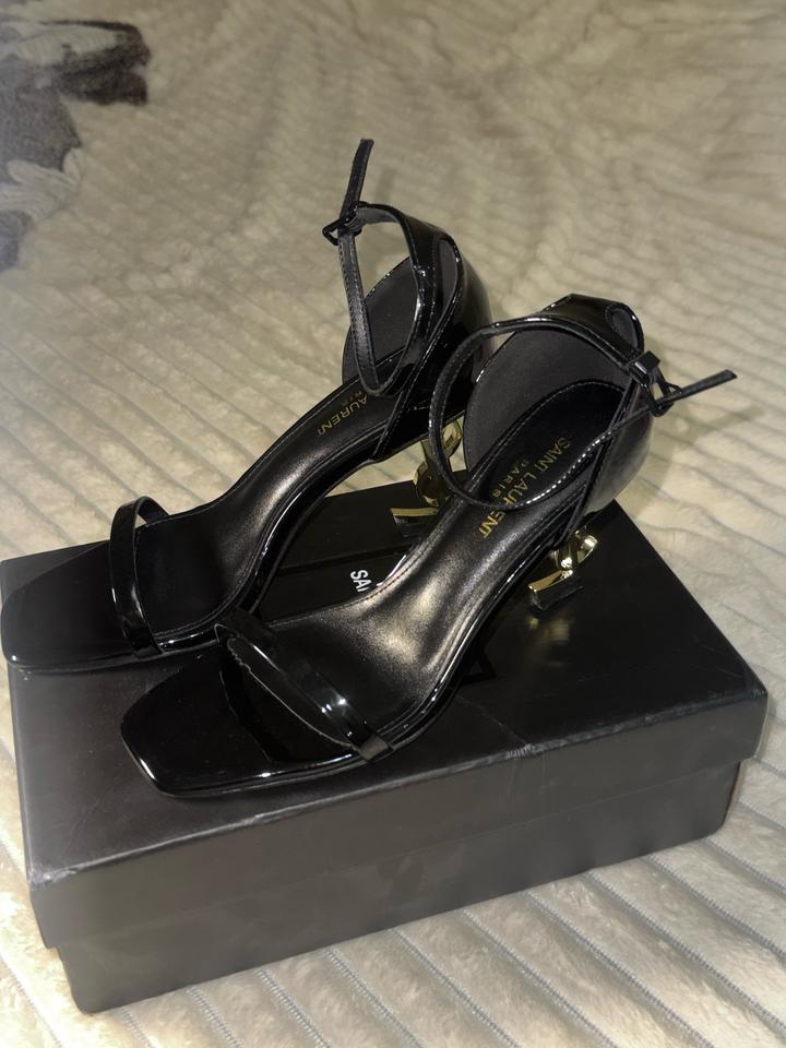 Yves Saint Laurent