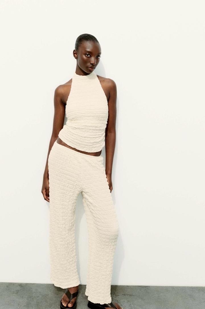 Костюм от бренда Zara
