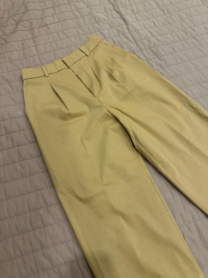 Uniqlo Брюки со стрелками