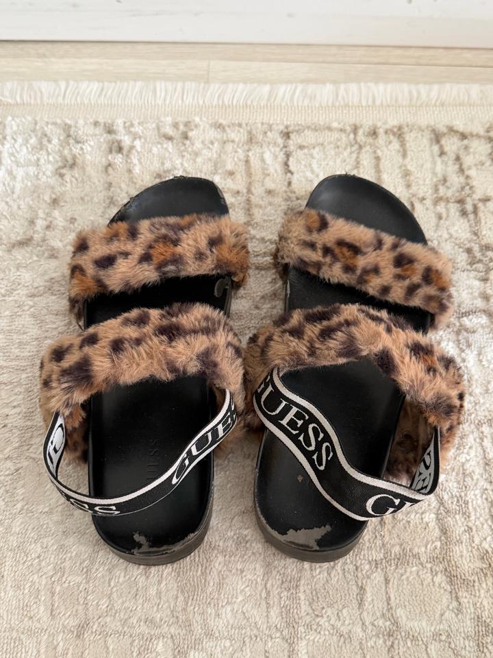 GUESS