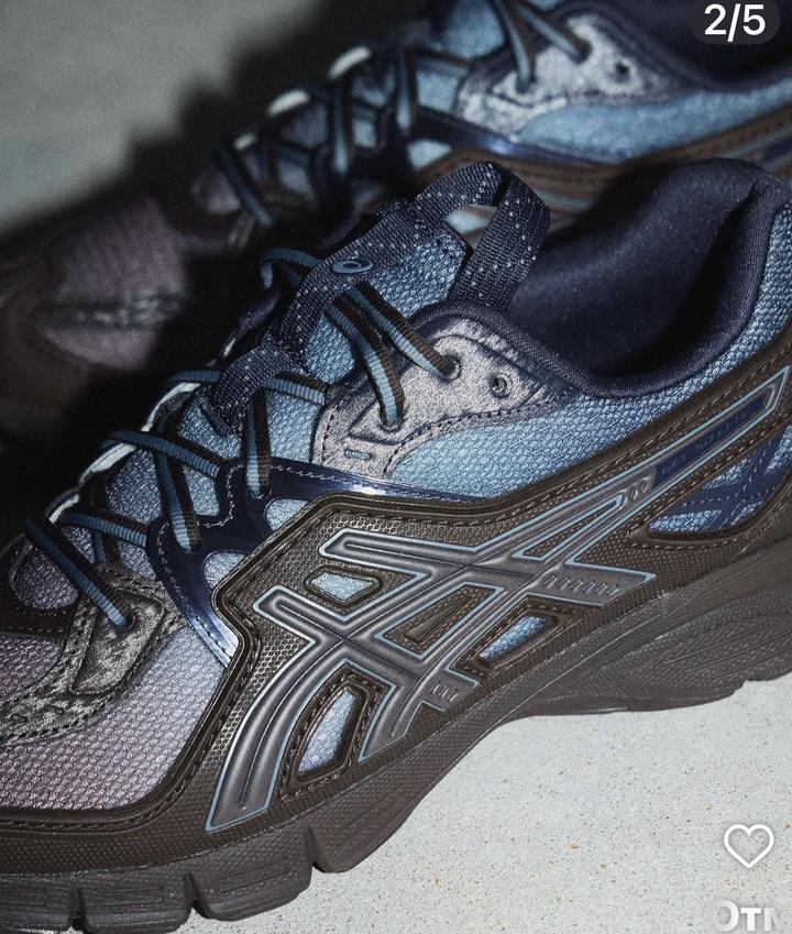 ASICS
