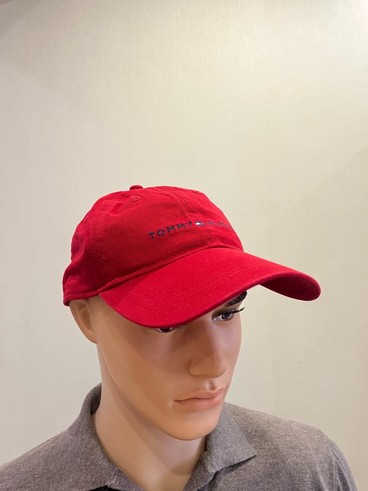 Tommy Hilfiger