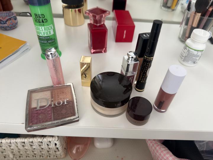 Laura mercier пудра